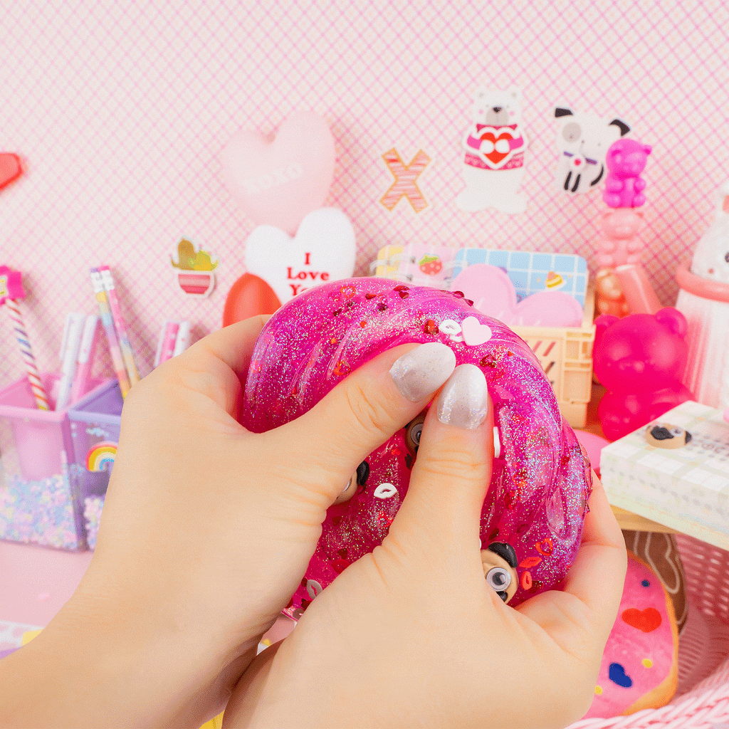 Pugs & Kisses Clear Signature Dome™ Slime